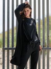 Afbeelding in Gallery-weergave laden, Juul &amp; Belle Vest Asia Black
