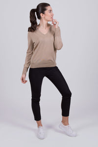 The Clothed Paris v-neck merino pullover Sand