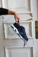 Afbeelding in Gallery-weergave laden, Juul &amp; Belle Sneaker Navy
