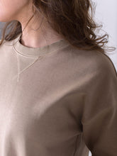 Afbeelding in Gallery-weergave laden, The Clothed Firenze Sweater Sand
