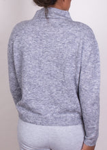 Afbeelding in Gallery-weergave laden, The Clothed Portland knitted turtle neck Grey melange
