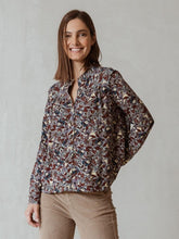 Afbeelding in Gallery-weergave laden, indi &amp; cold Retro Print Blouse
